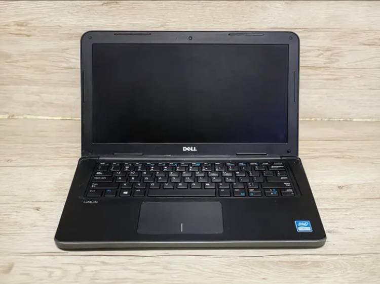 Laptop i3 6ta 8gb RAM 128gb SSD 14" Refurbished
